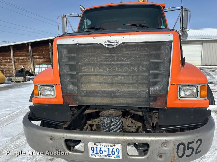 image for item FK0041 2005 Sterling LT9500 dump truck