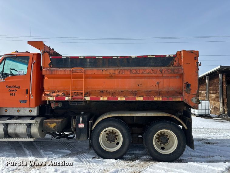 image for item FK0041 2005 Sterling LT9500 dump truck