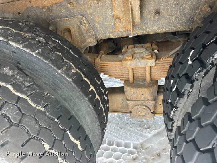 image for item FK0041 2005 Sterling LT9500 dump truck