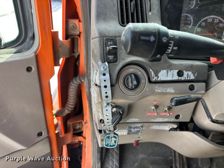 image for item FK0041 2005 Sterling LT9500 dump truck