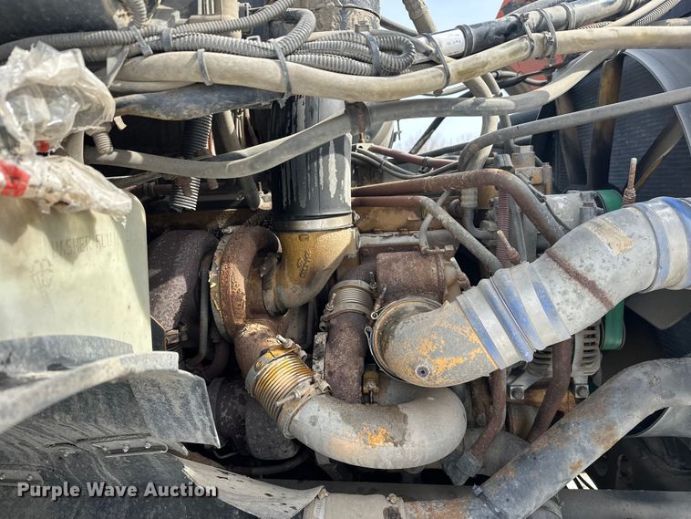 image for item FK0041 2005 Sterling LT9500 dump truck