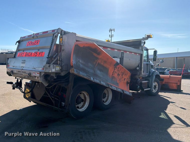 image for item FK0078 2009 Mack GU813 dump truck