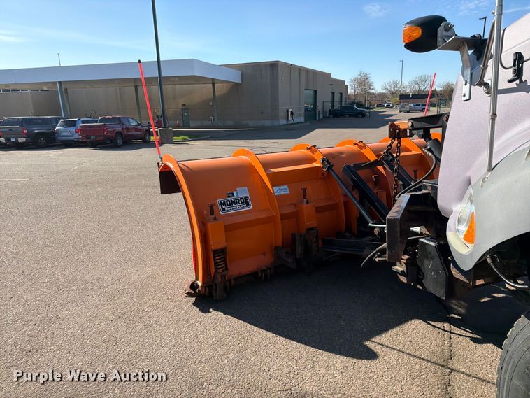 image for item FK0078 2009 Mack GU813 dump truck