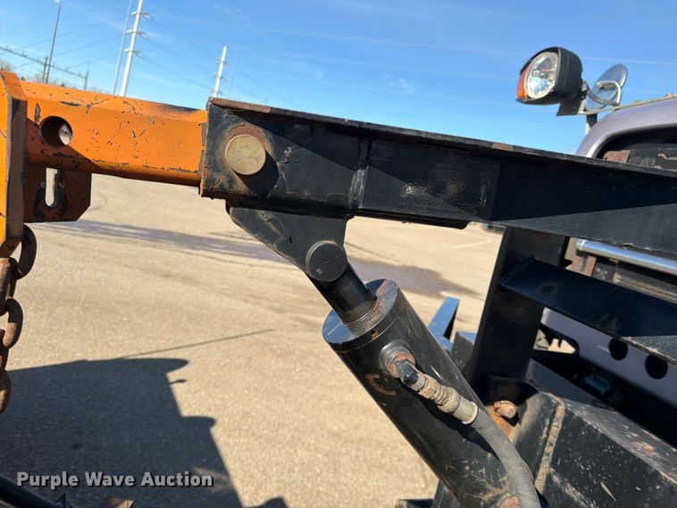 image for item FK0078 2009 Mack GU813 dump truck