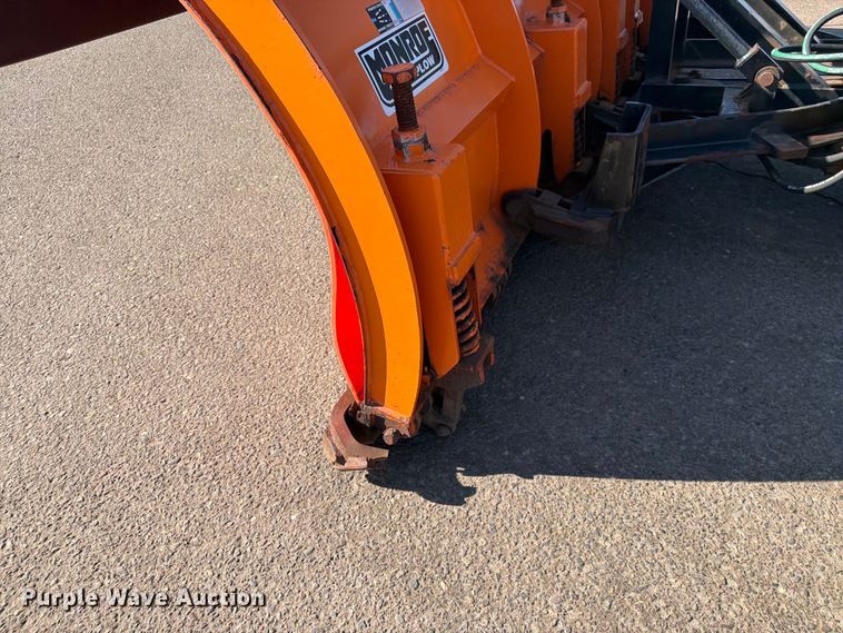 image for item FK0078 2009 Mack GU813 dump truck