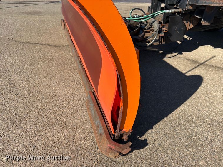 image for item FK0078 2009 Mack GU813 dump truck