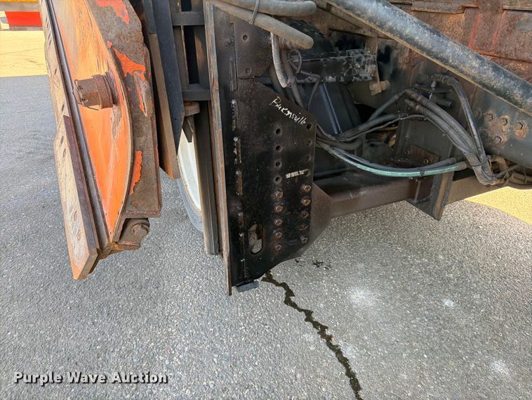 image for item FK0078 2009 Mack GU813 dump truck