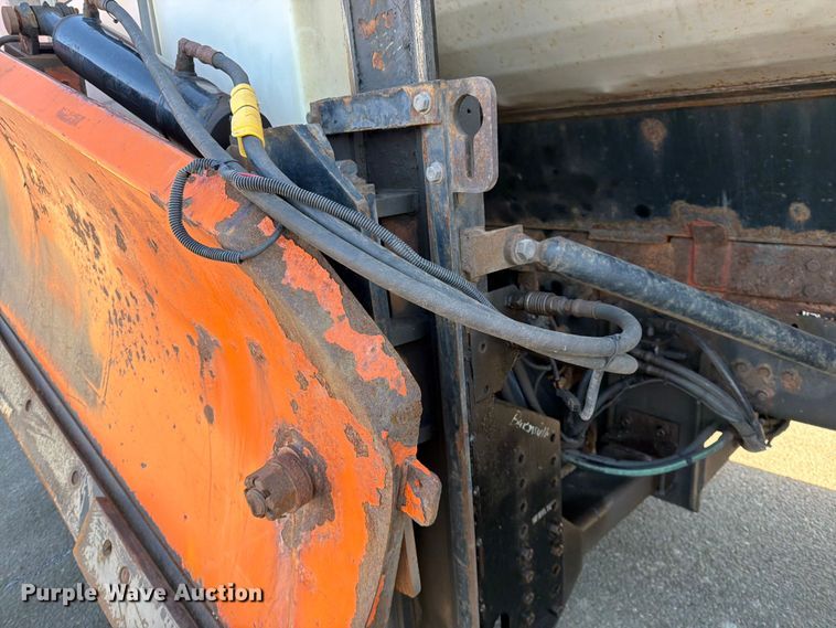 image for item FK0078 2009 Mack GU813 dump truck