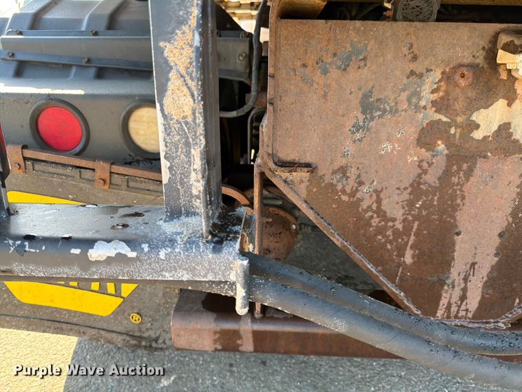 image for item FK0078 2009 Mack GU813 dump truck