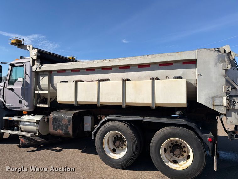 image for item FK0078 2009 Mack GU813 dump truck