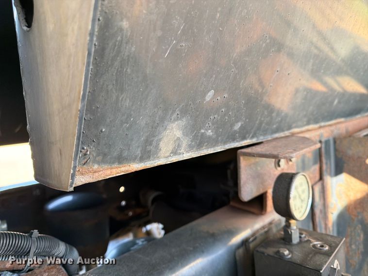 image for item FK0078 2009 Mack GU813 dump truck