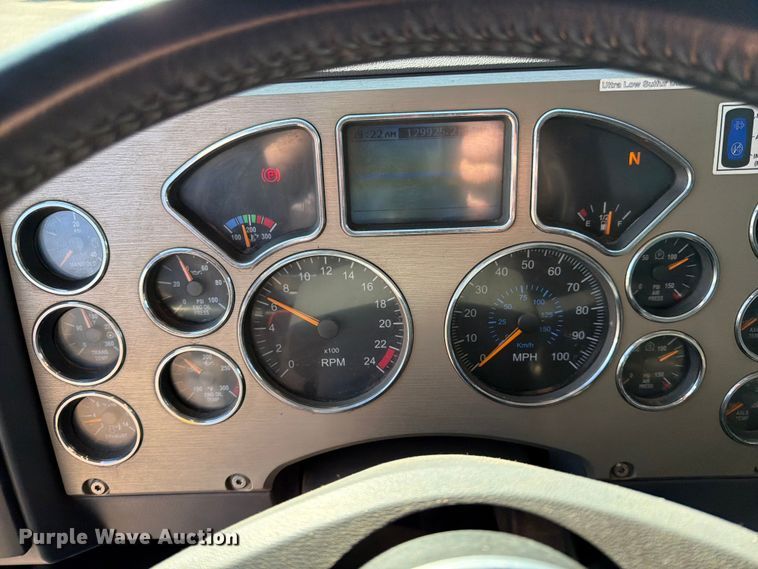 image for item FK0078 2009 Mack GU813 dump truck