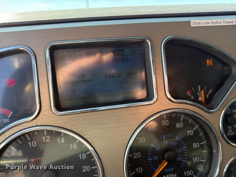 image for item FK0078 2009 Mack GU813 dump truck