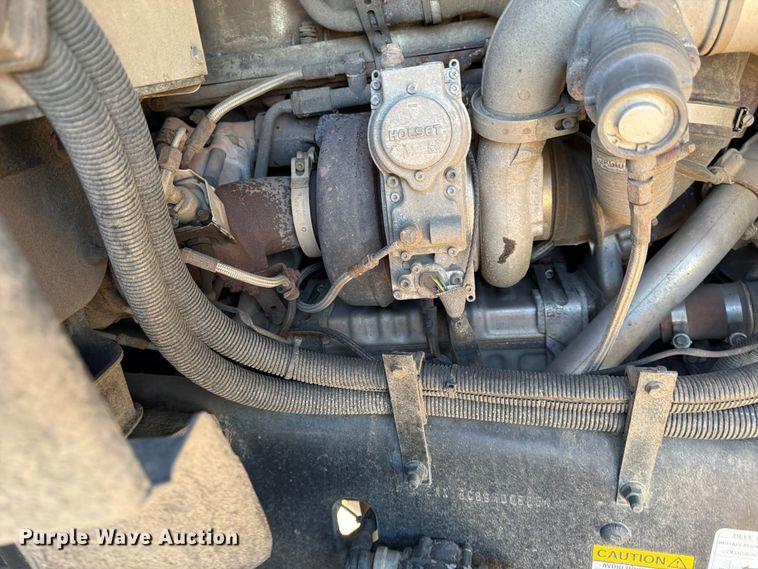 image for item FK0078 2009 Mack GU813 dump truck