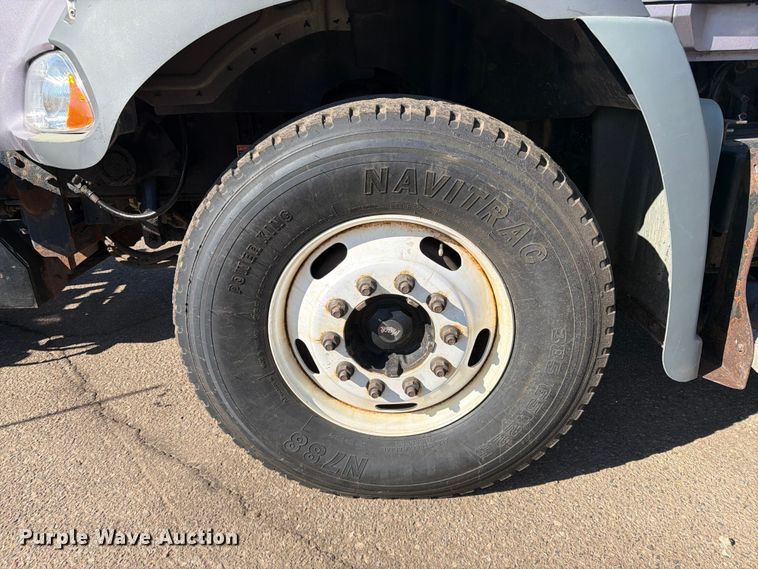 image for item FK0078 2009 Mack GU813 dump truck