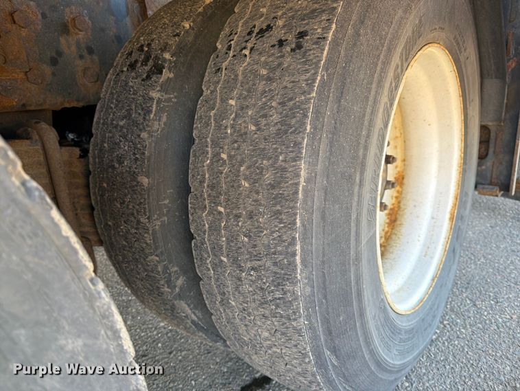 image for item FK0078 2009 Mack GU813 dump truck