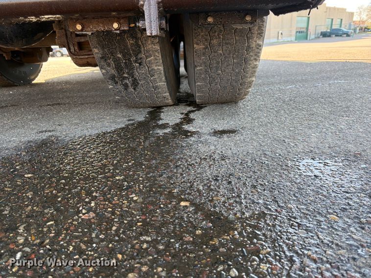 image for item FK0078 2009 Mack GU813 dump truck