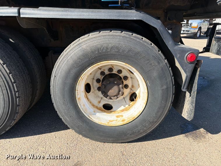 image for item FK0078 2009 Mack GU813 dump truck