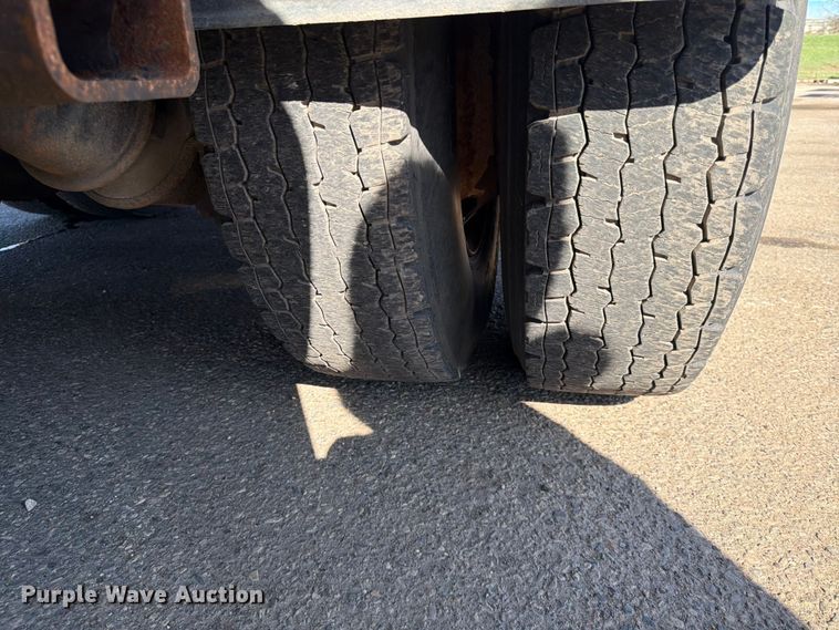 image for item FK0078 2009 Mack GU813 dump truck