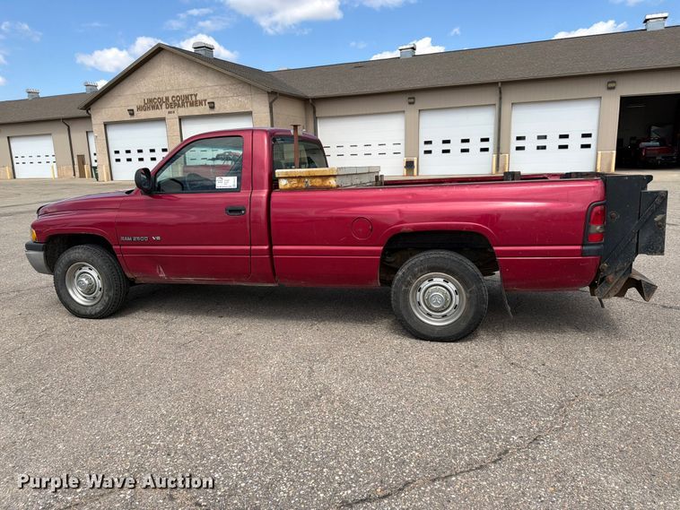 image for item FK0127 1999 Dodge Ram 2500 pickup truck