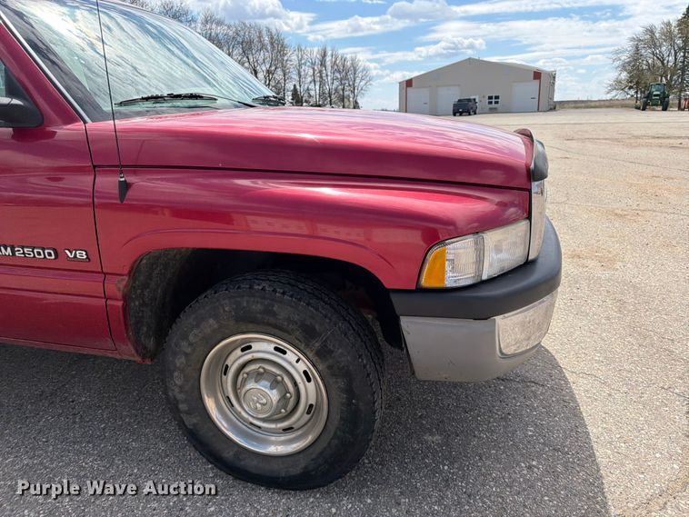 image for item FK0127 1999 Dodge Ram 2500 pickup truck