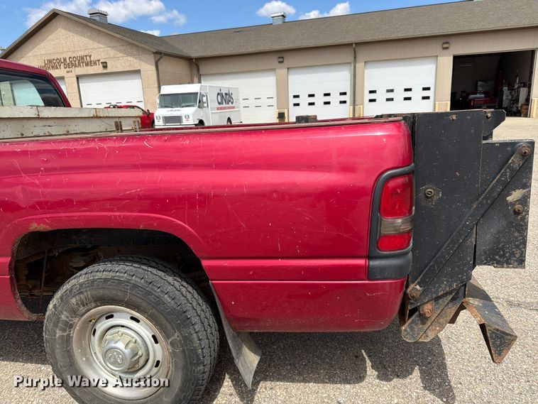 image for item FK0127 1999 Dodge Ram 2500 pickup truck