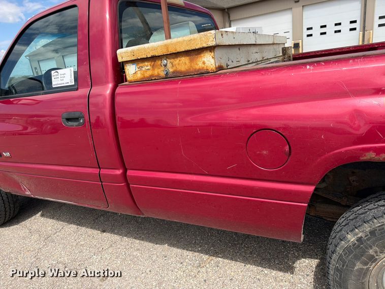 image for item FK0127 1999 Dodge Ram 2500 pickup truck