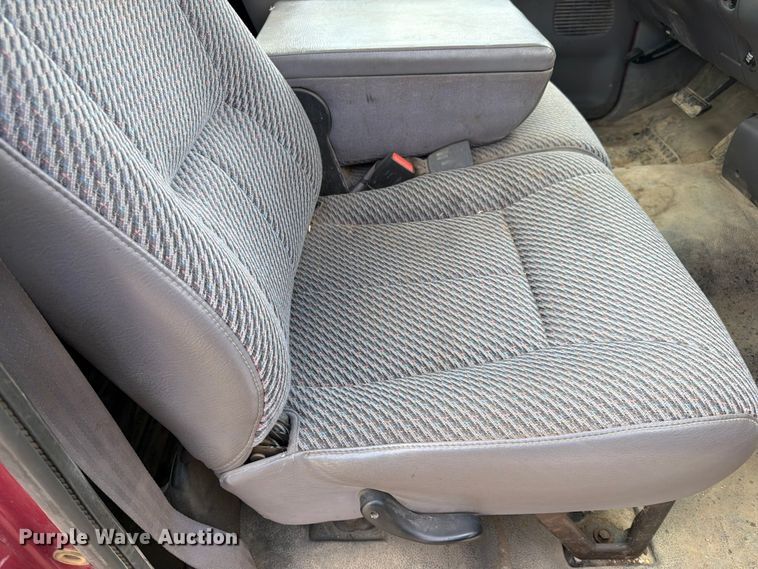 image for item FK0127 1999 Dodge Ram 2500 pickup truck
