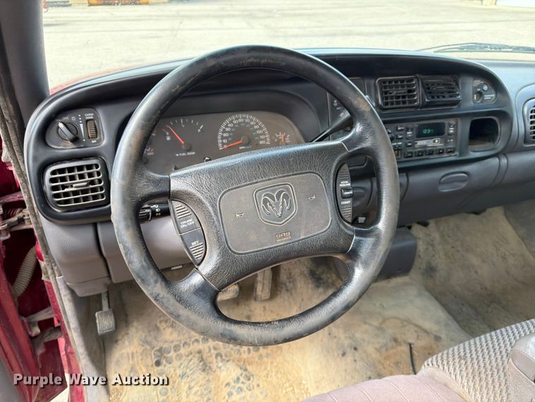 image for item FK0127 1999 Dodge Ram 2500 pickup truck