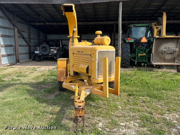 image for item MX9107 1999 Bandit 200+ wood chipper