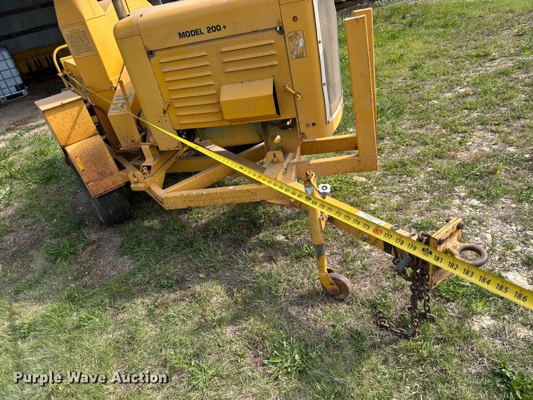 image for item MX9107 1999 Bandit 200+ wood chipper