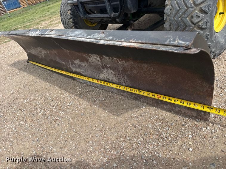 image for item MX9108 2007 John Deere Gator utility vehicle
