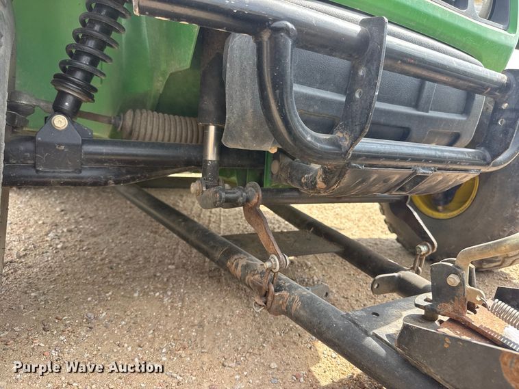 image for item MX9108 2007 John Deere Gator utility vehicle