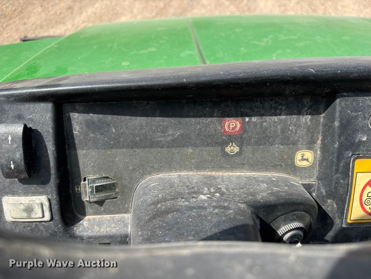 image for item MX9108 2007 John Deere Gator utility vehicle
