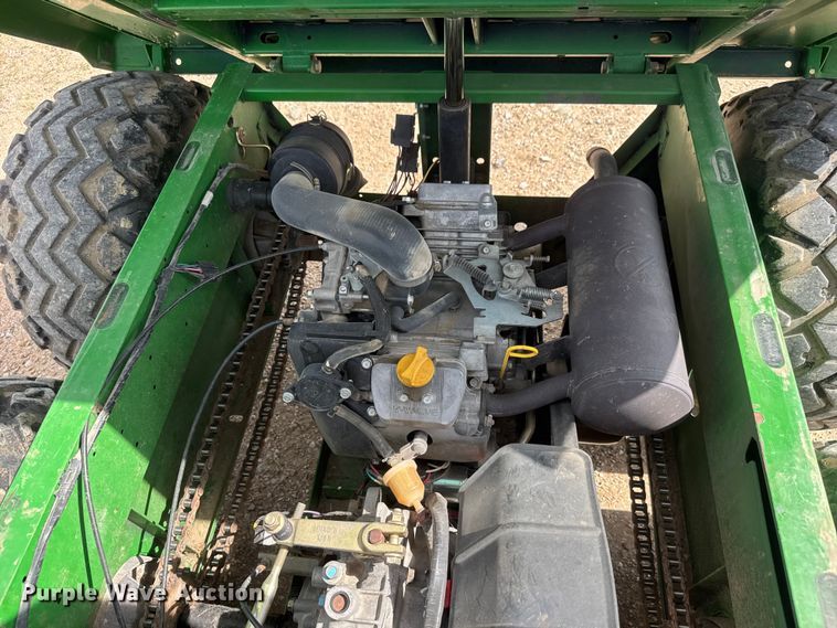 image for item MX9108 2007 John Deere Gator utility vehicle