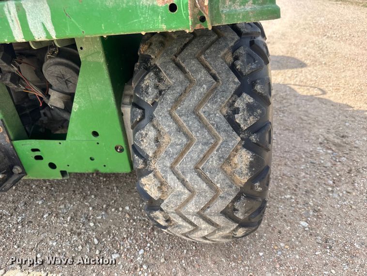 image for item MX9108 2007 John Deere Gator utility vehicle