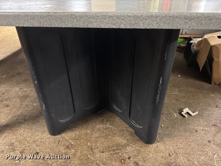 image for item MX9165 (4) tables