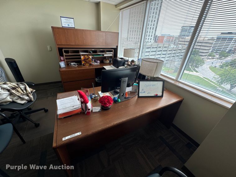 image for item MX9168 Desk