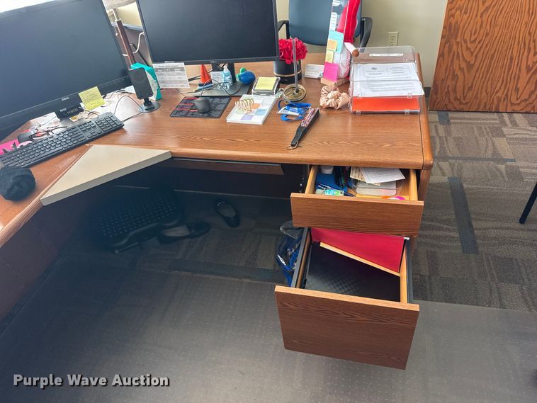 image for item MX9168 Desk