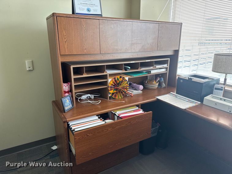 image for item MX9168 Desk