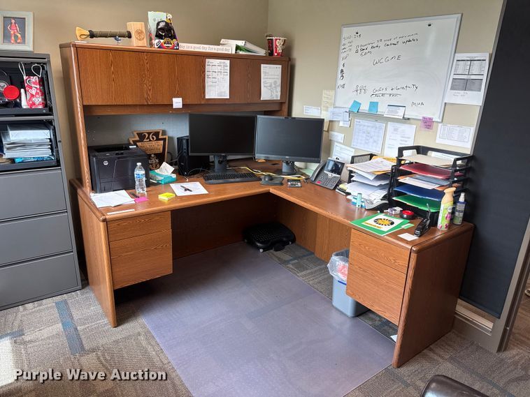 image for item MX9169 Desk