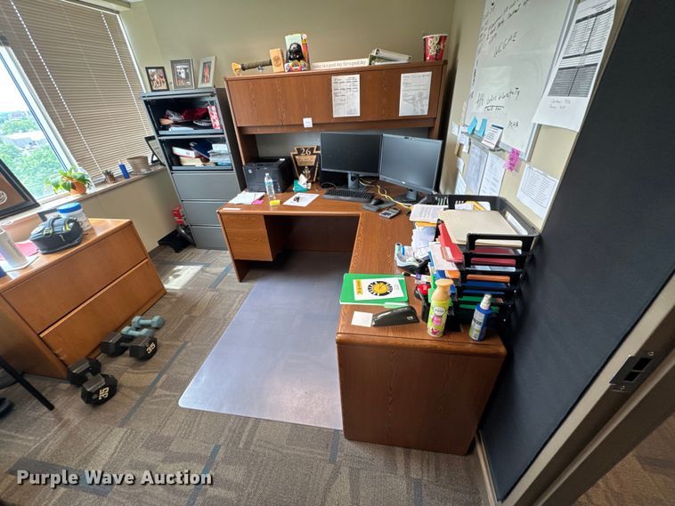 image for item MX9169 Desk