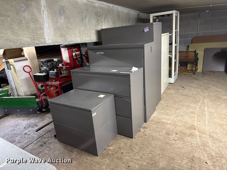 image for item MX9170 (7) metal cabinets