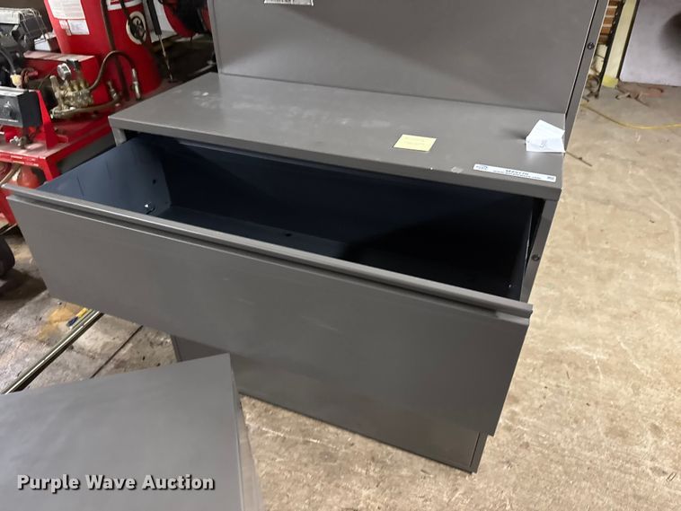 image for item MX9170 (7) metal cabinets
