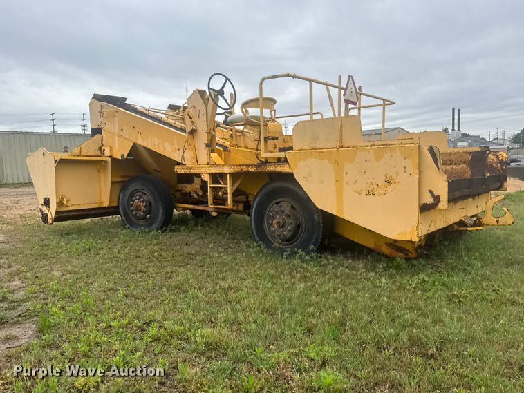 image for item MX9181 Flaherty Spread Master Power Spreader chip spreader
