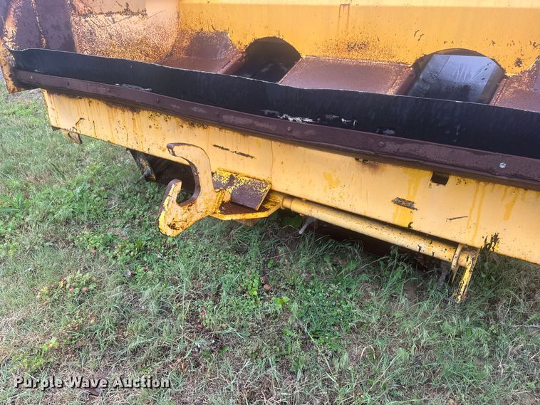 image for item MX9181 Flaherty Spread Master Power Spreader chip spreader