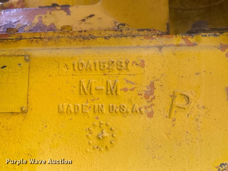 image for item MX9181 Flaherty Spread Master Power Spreader chip spreader
