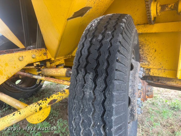 image for item MX9181 Flaherty Spread Master Power Spreader chip spreader