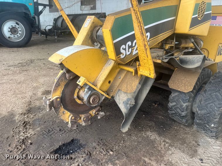 image for item MX9183 2009 Vermeer SC252 stump grinder