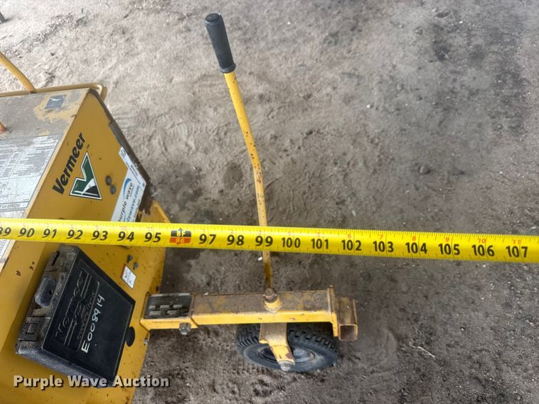 image for item MX9183 2009 Vermeer SC252 stump grinder